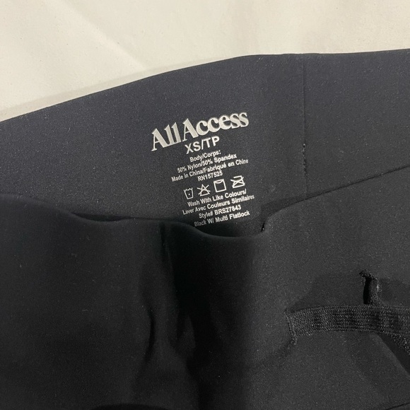 All Access High Rise Legging - Picture 5 of 5